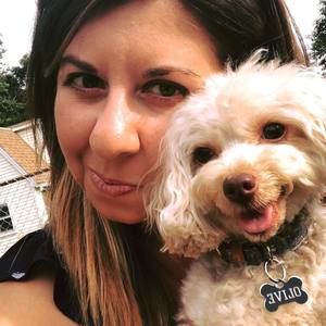 Meet your Posher, Alicia